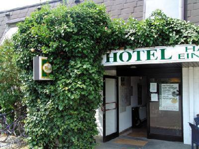 Onkel Tom'S Huette Hotel Gottingen Exterior photo