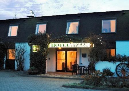Onkel Tom'S Huette Hotel Gottingen Exterior photo